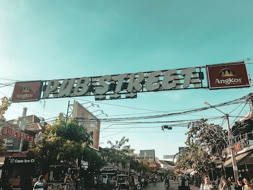 Pub Street sign