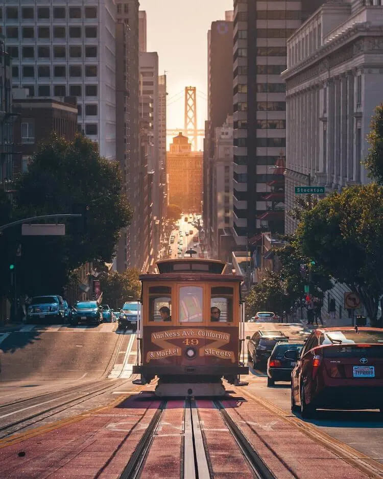 Trolley ride through downtown San Francisco, California