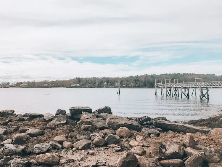 Peaks Island dock and shores