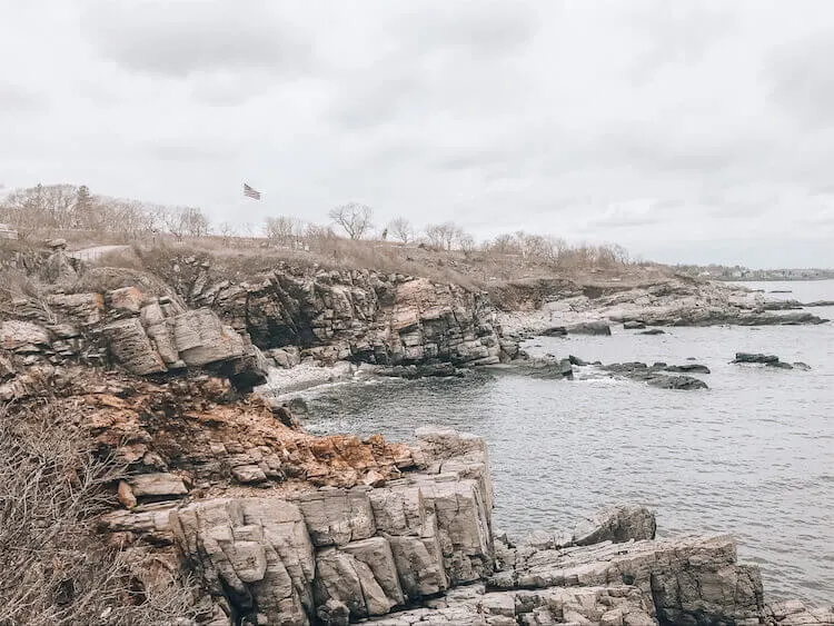 The shore outside of Portland Maine - Where to go Portland Maine