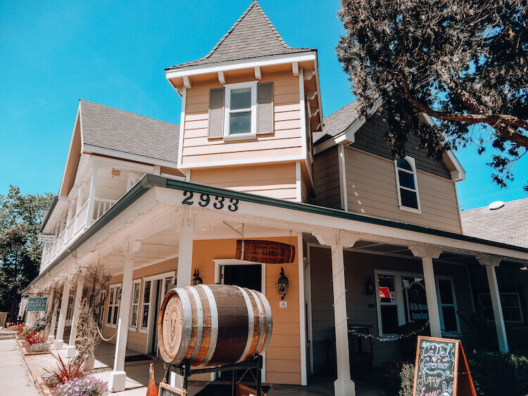 Los Olivos, California