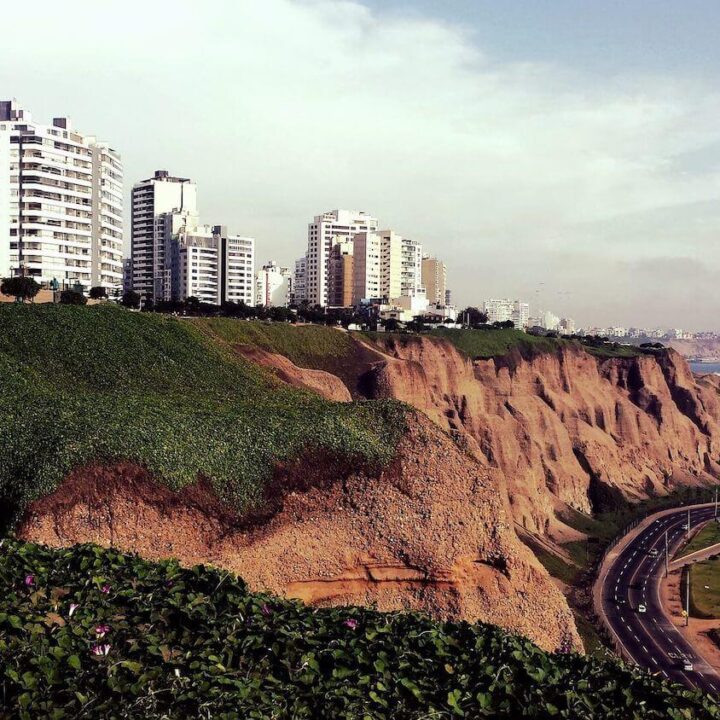 Miraflores neighborhood overlooking the ocean in Lima