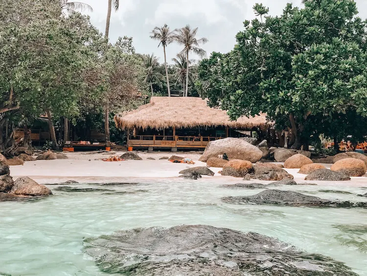 10 Moons Lipe from the beach