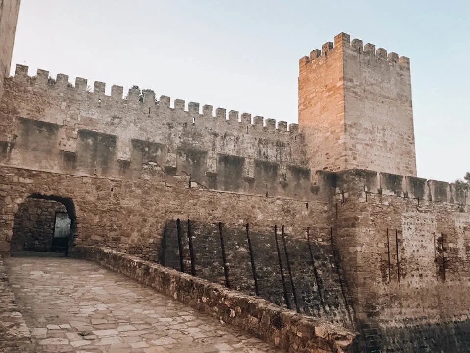 Sao Jorge Castle