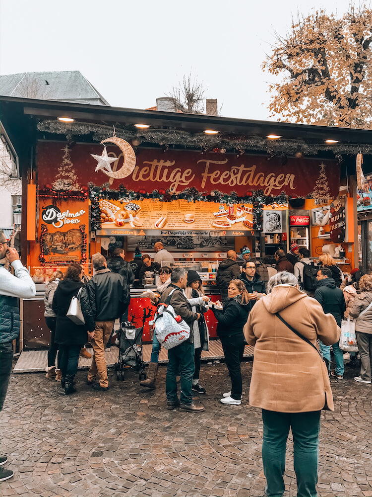 Best Christmas markets in Bruges sausage stand