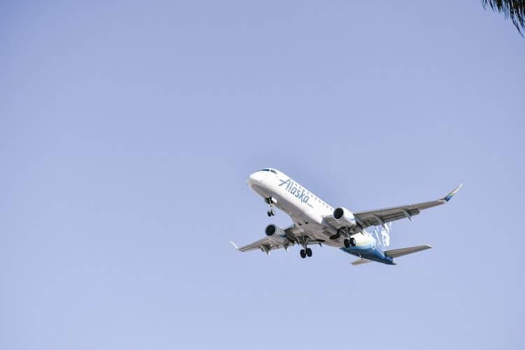 Alaska Airlines landing at the airport