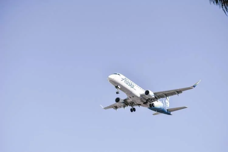 Alaska Airlines landing at the airport