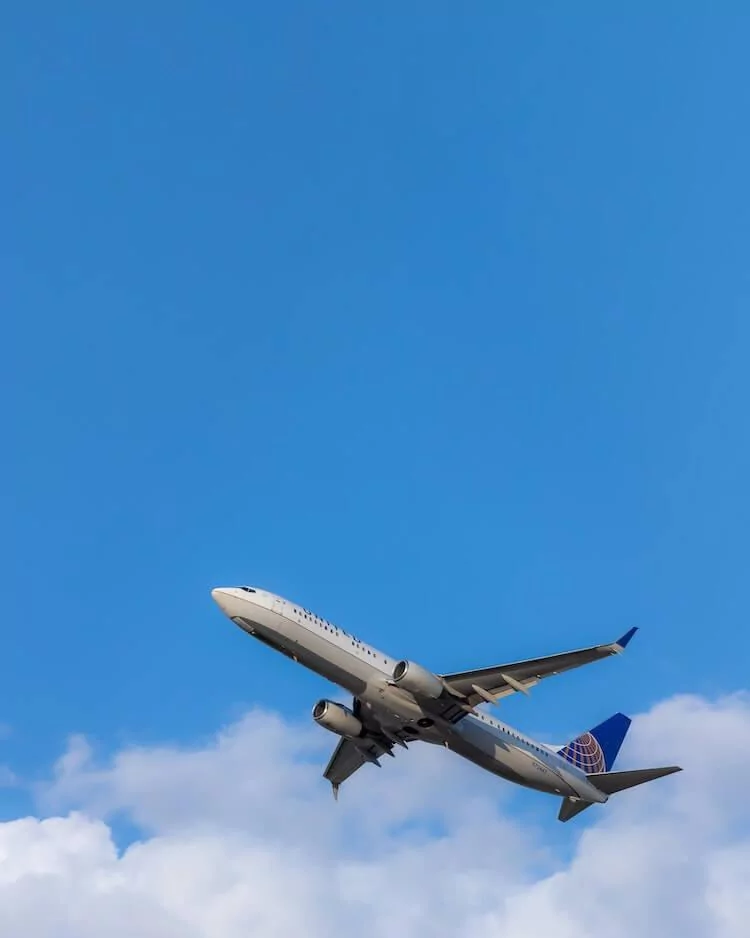 United Airlines in flight