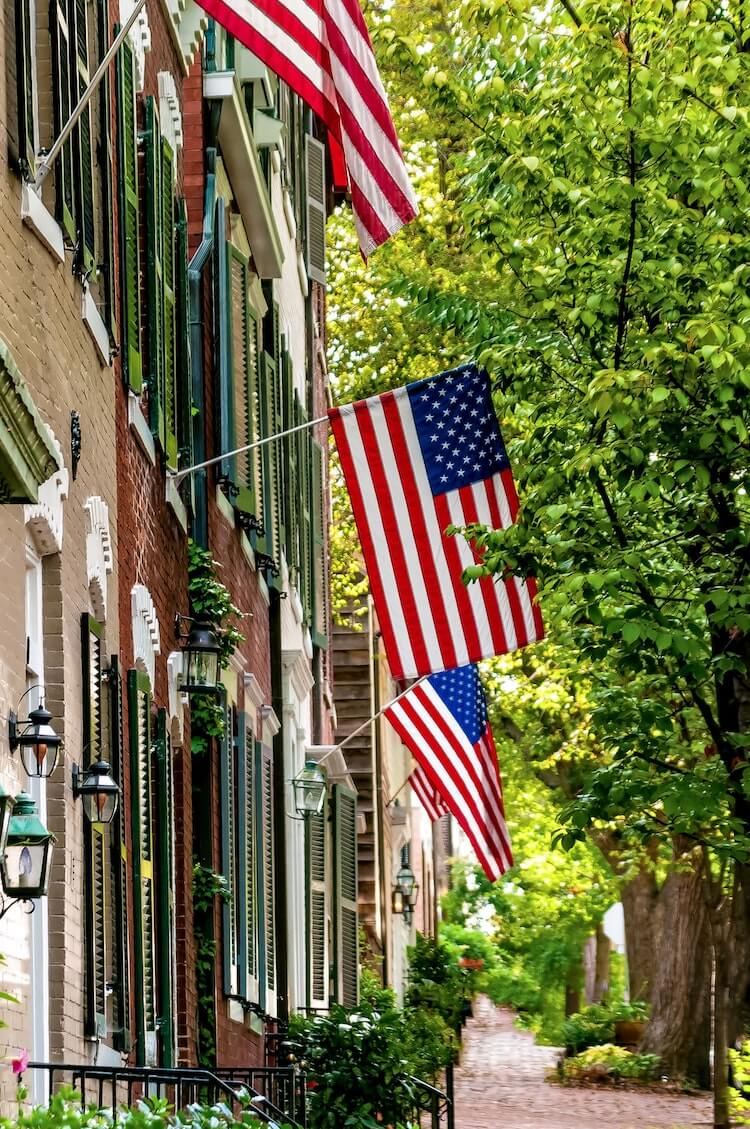 Old Town Alexandria street