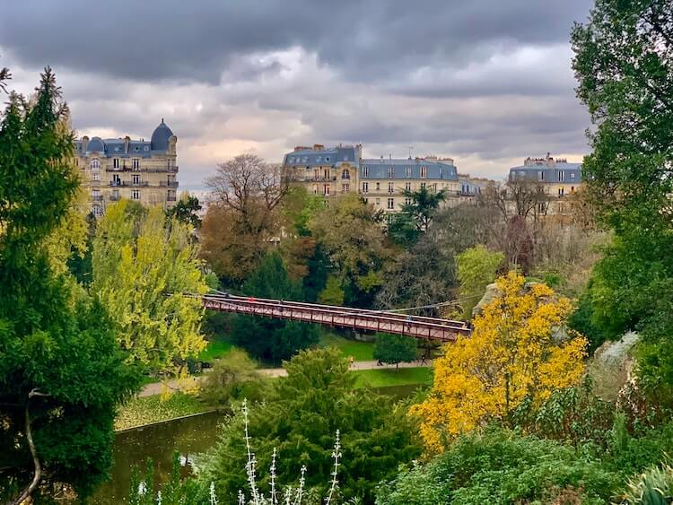 Parc des Buttes-Chaumont Paris Bucket List