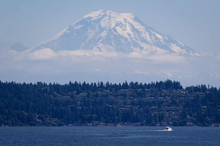 Mt Rainier Outside of Seattle