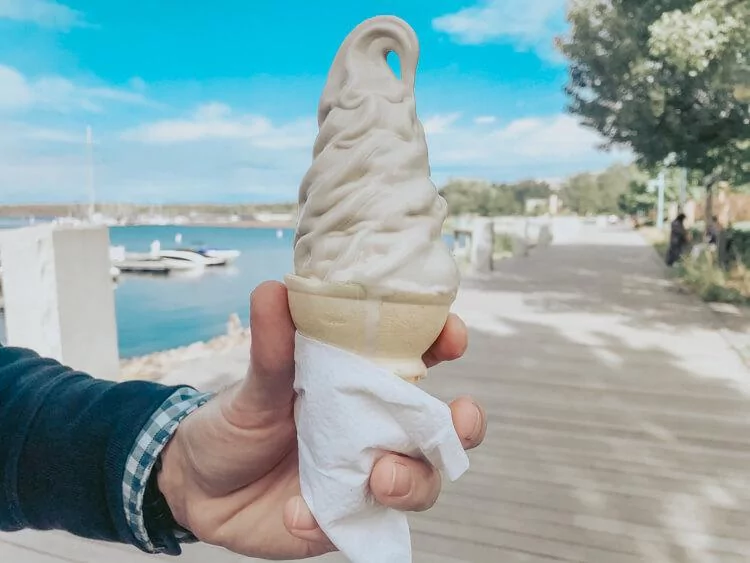 Maple Creemee in Burlington Vermont - Vermont Itinerary