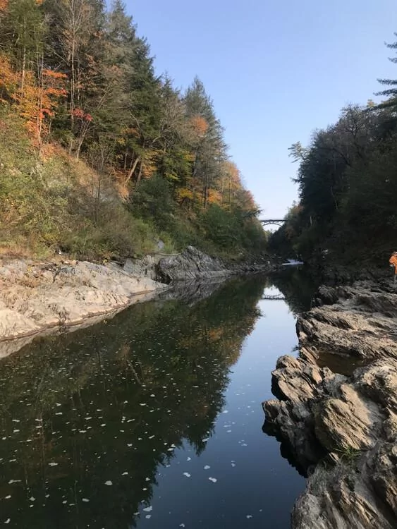 The-Full-View-of-Quechee-Gorge-in-Vermont-