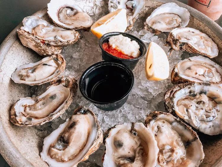 $1 Oysters at Sorry Charlie's