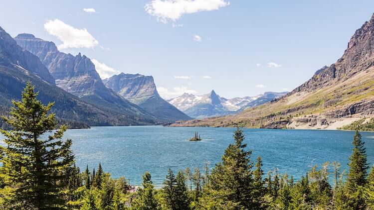 Mountain lake at Glacier National Park