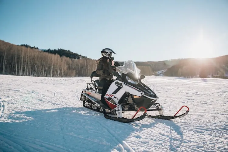 Snowmobiling - Things to do in Stowe VT