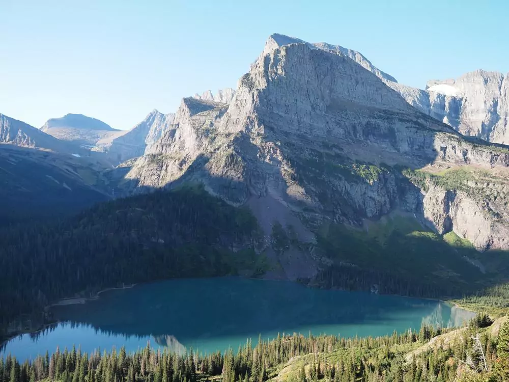 Grinnell Lake on the Grinnell Glacier Trail | 7 Days in Glacier National Park