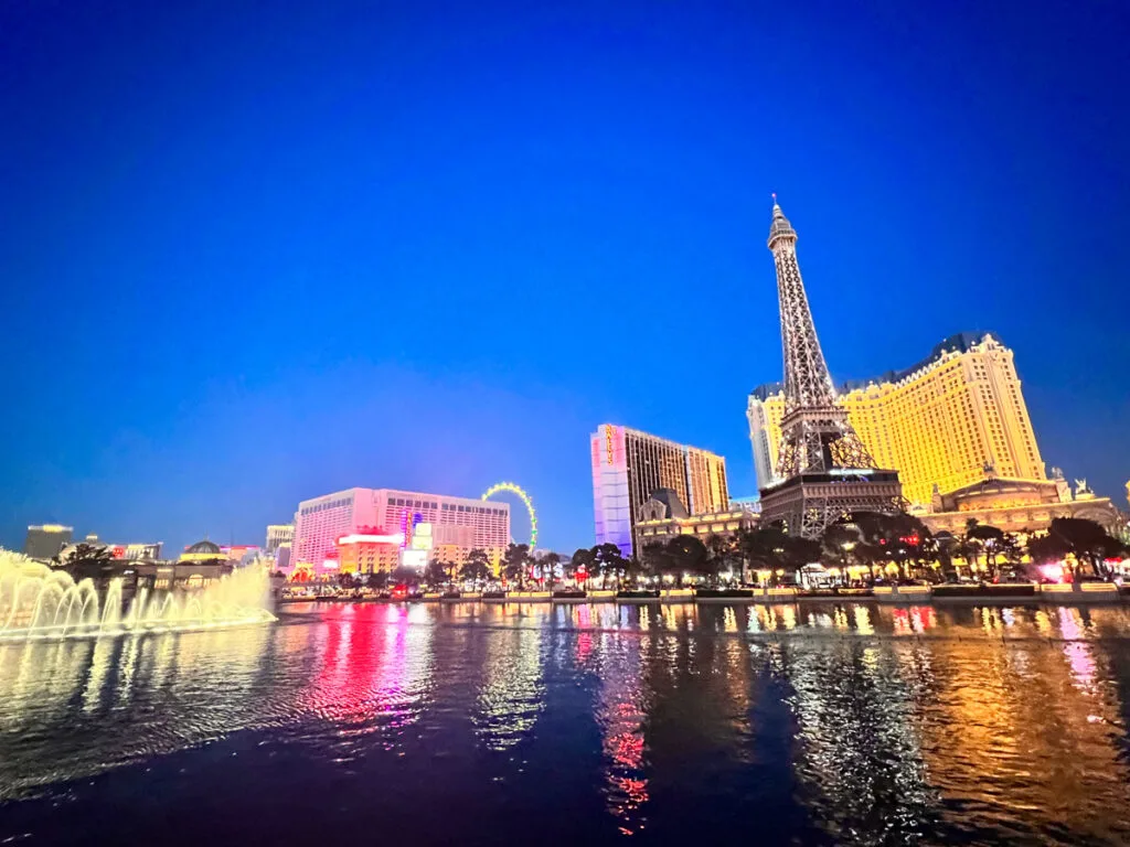 Las Vegas Paris Hotel & Casino 8/23. The ceiling was falliing in multi, Las  Vegas