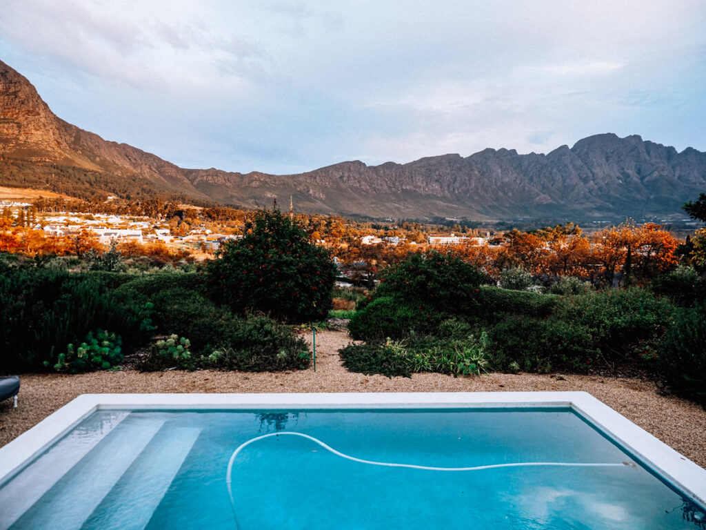 La Cotte Orchard Cottage pool