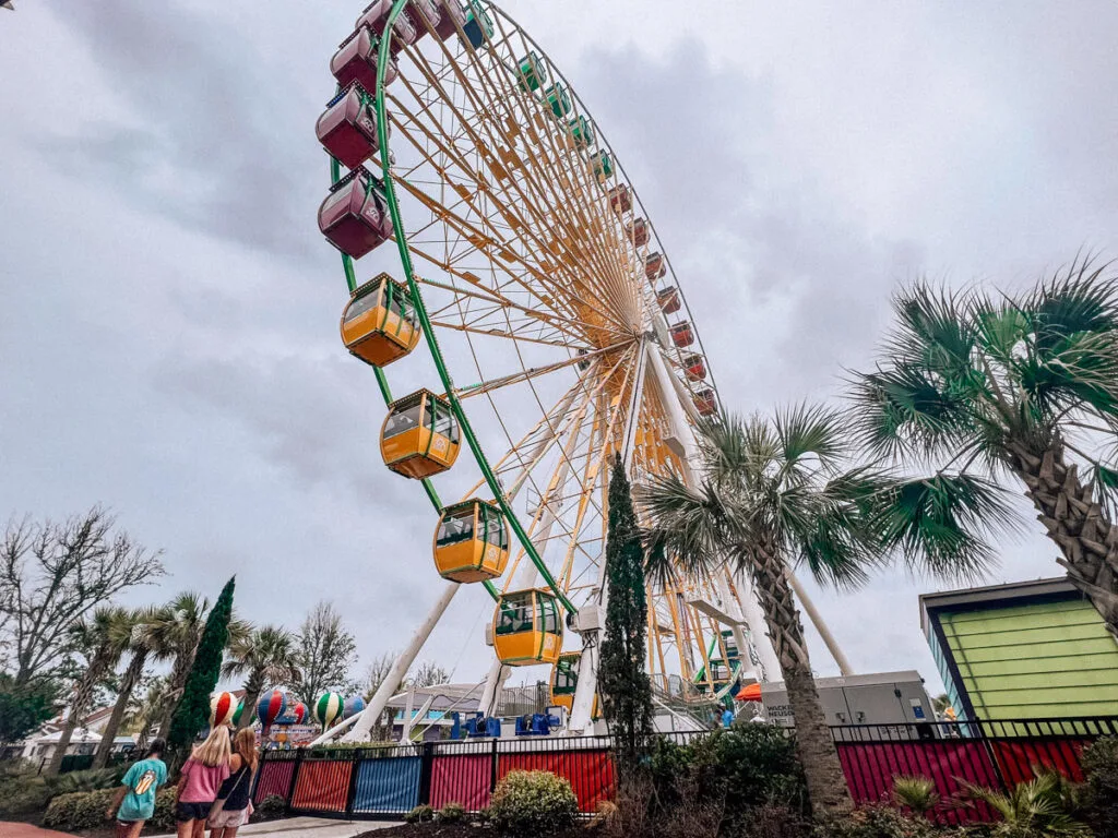 Romantic Things to do in Myrtle Beach | Broadway at the Beach