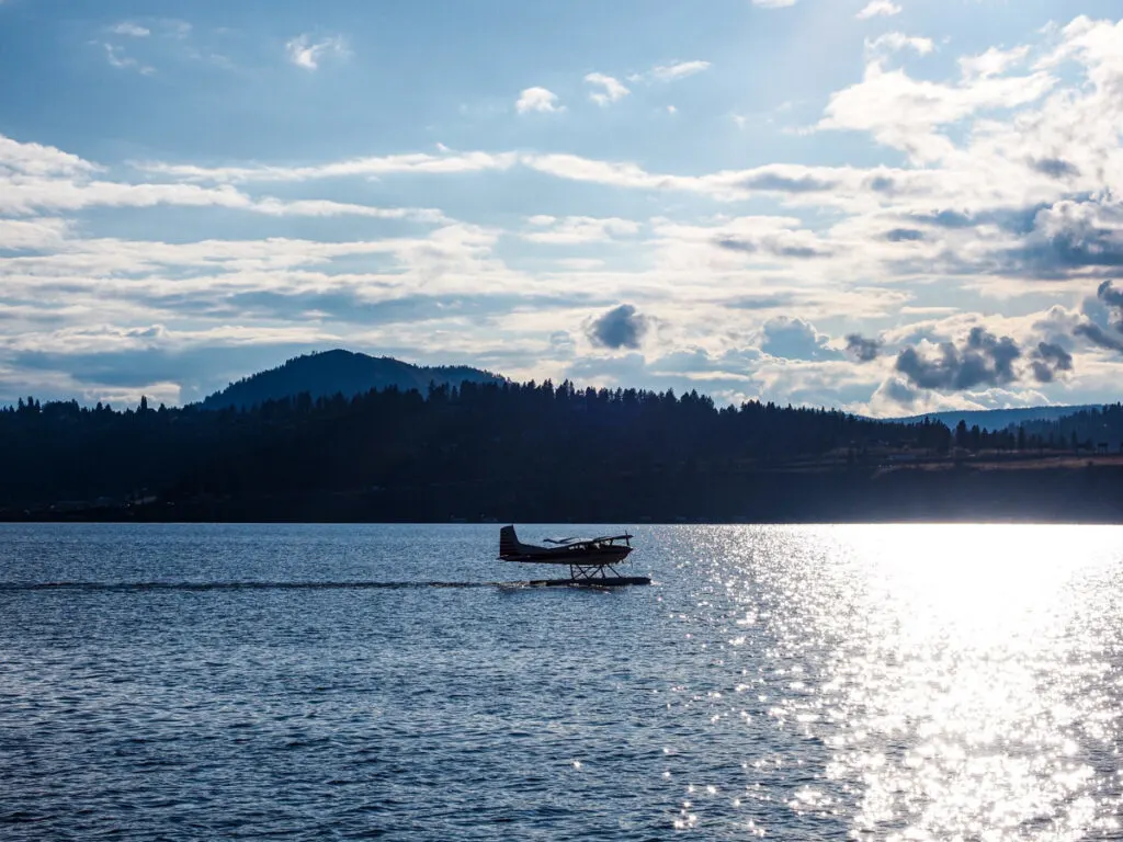 Sea plane taking off over Okanagan Lake