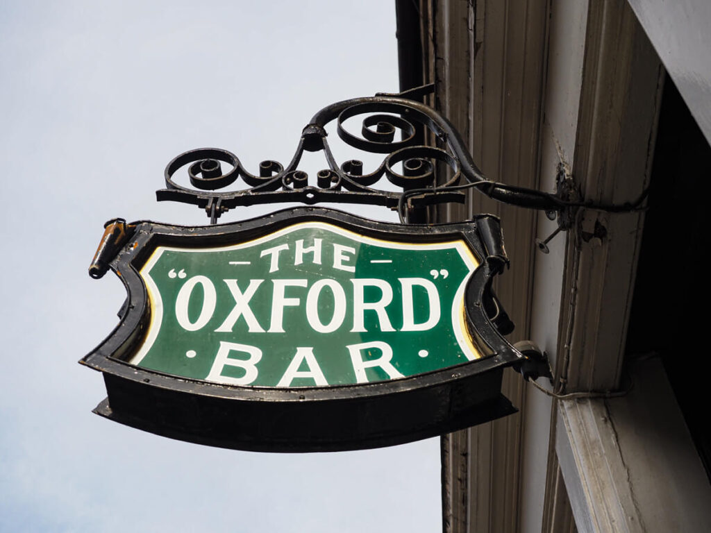 Oxford Bar sign