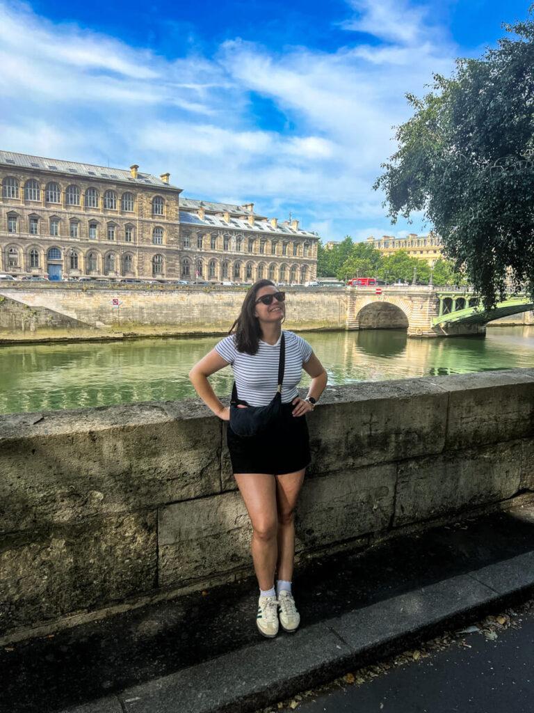 What to Wear in Paris in Summer