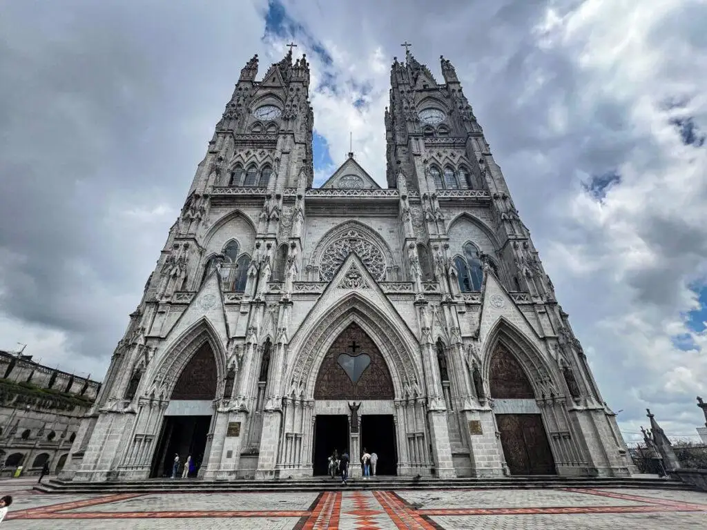 Basílica del Voto Nacional in Quito