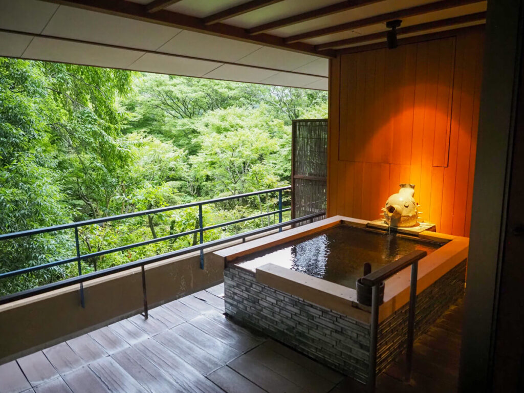 Deck with our private onsen at Hakone Ryokan Ginyu