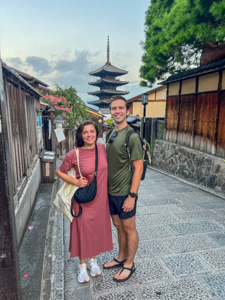 Kat and Chris in front of the Yasaka Pagoda in Kyoto
